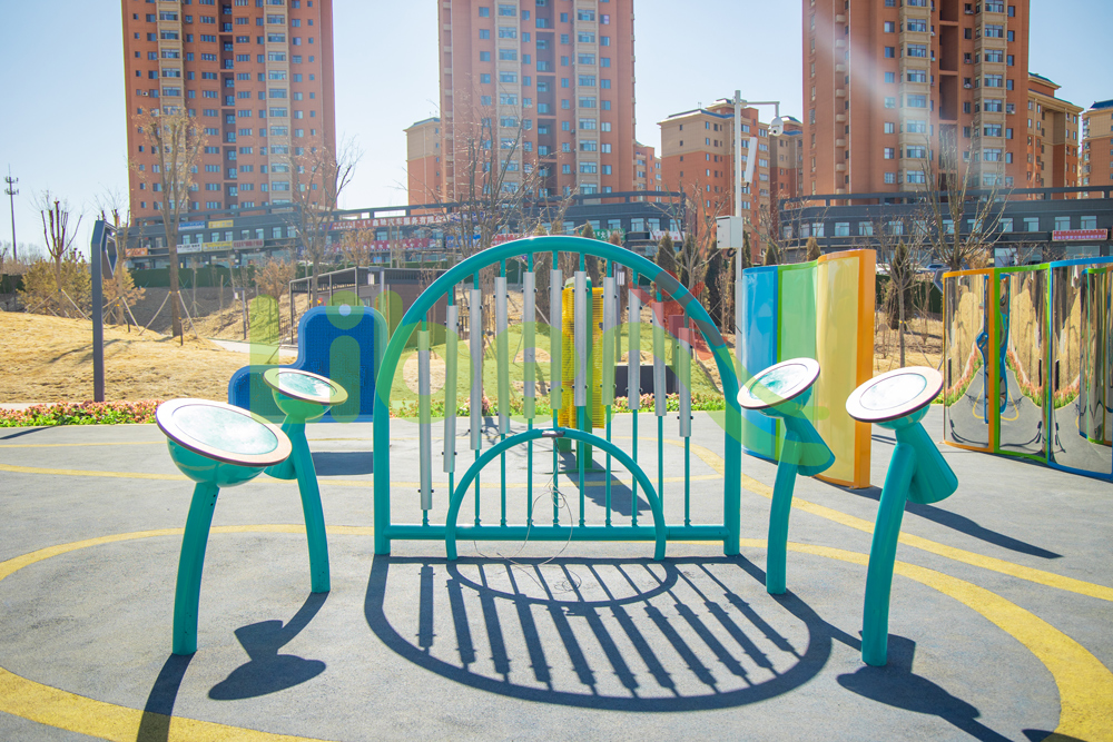 無(wú)動(dòng)力設(shè)施